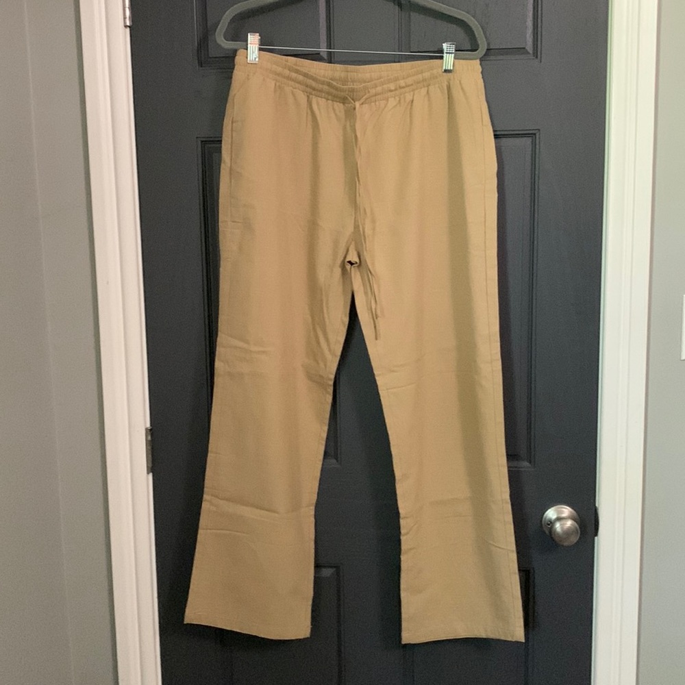 Molly Bracken size large tan pants